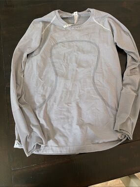 lululemon athletica Men's Long-Sleeve Striped Crew - Navy & White